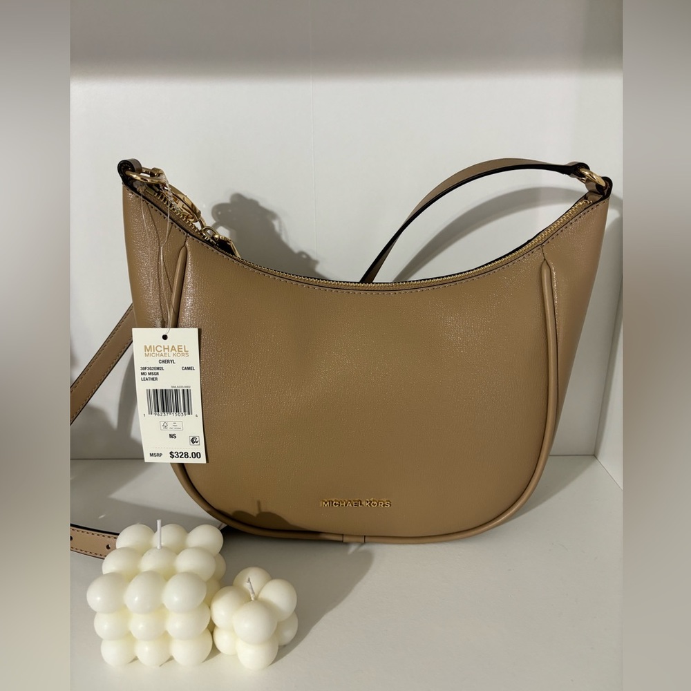 NWT Michael Kors medium Cheryl bag!